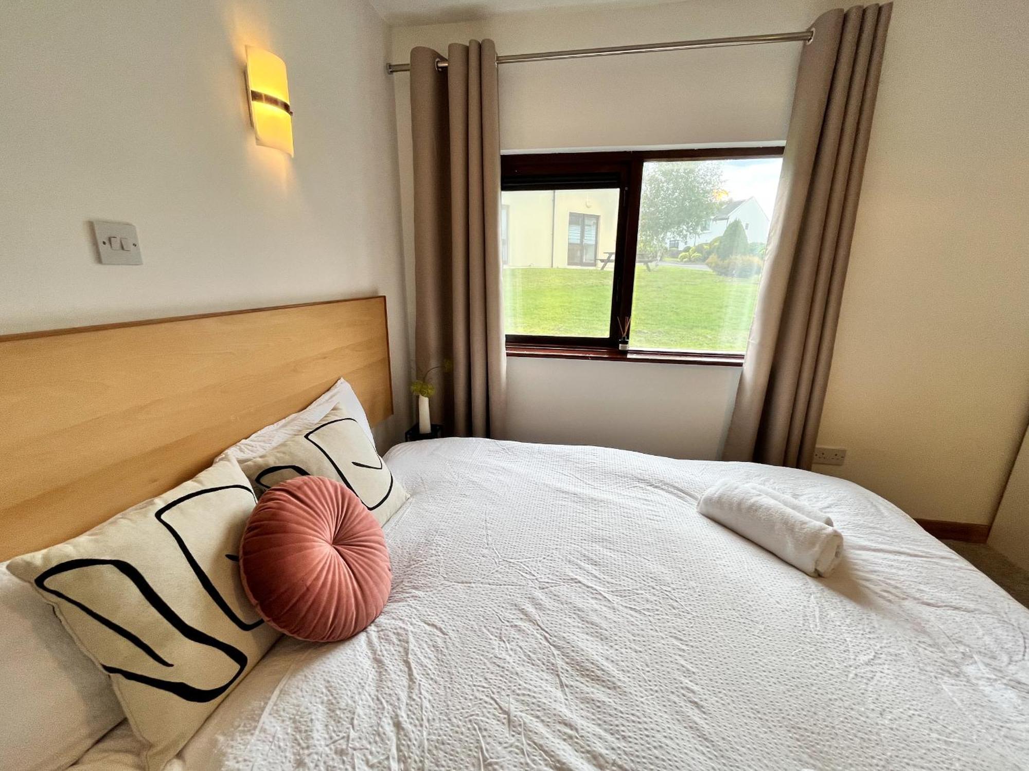 Sea Whispers - My Charming Costal Retreat In Youghal Εξωτερικό φωτογραφία